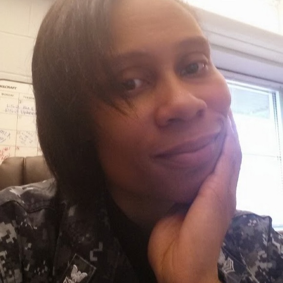 Meet your Posher, Ann - Picture 1 of 1